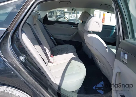 2015 Hyundai Sonata Se z USA, uszkodzony, nr VIN 5NPE24AFXFH211406